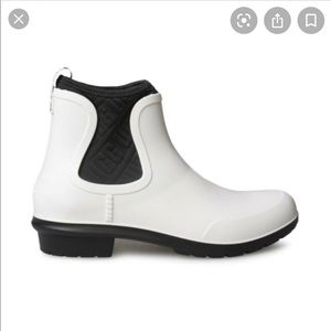 UGG CHEVONNE RAIN BOOTS